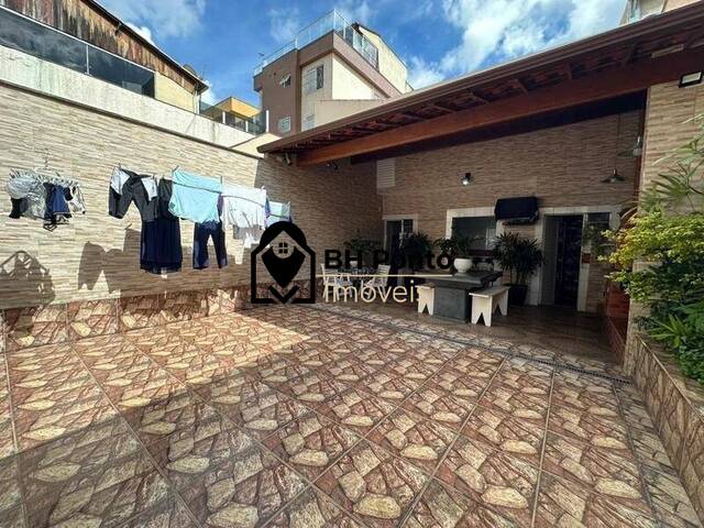 #247 - Casa para Venda em Belo Horizonte - MG - 1