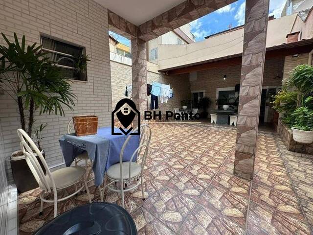 Casa para Venda em Belo Horizonte - 5