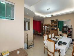 Casa para Venda em Contagem - 5