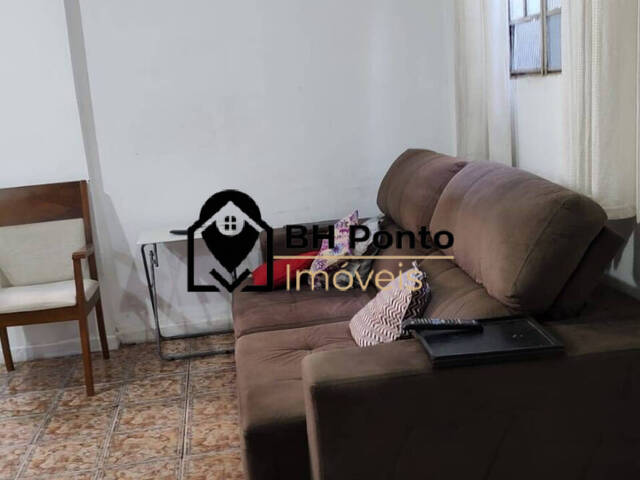 Casa para Venda em Belo Horizonte - 2